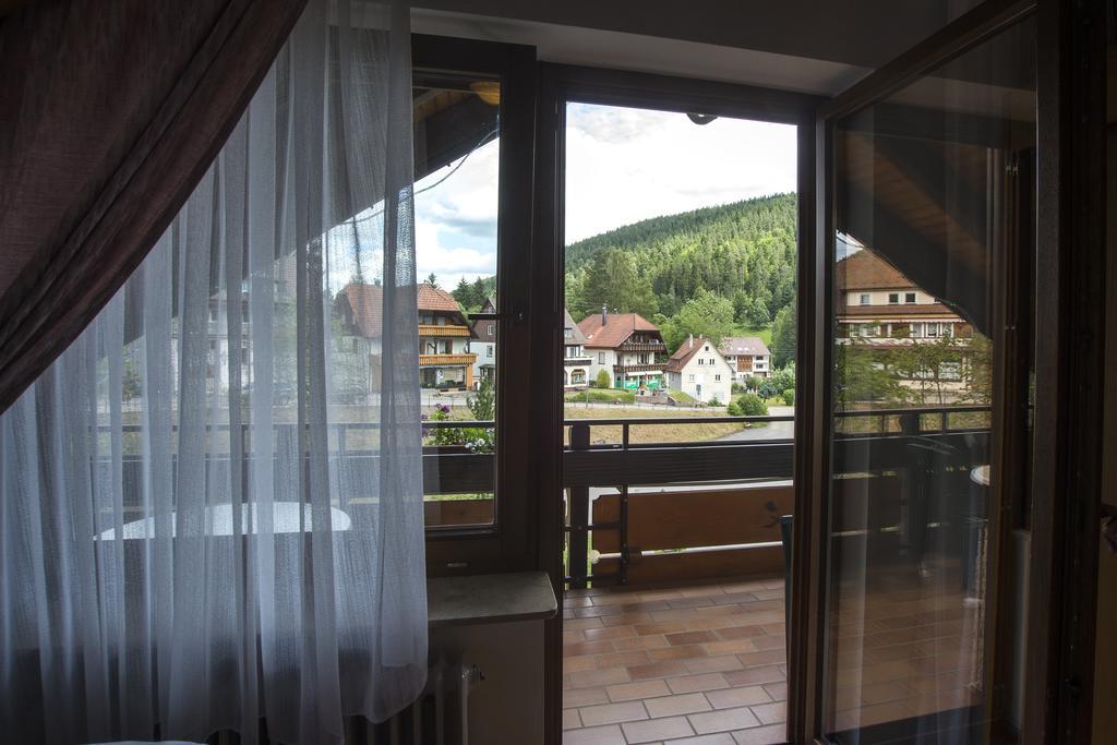 Enz Residenz Hotel Enzklosterle Luaran gambar