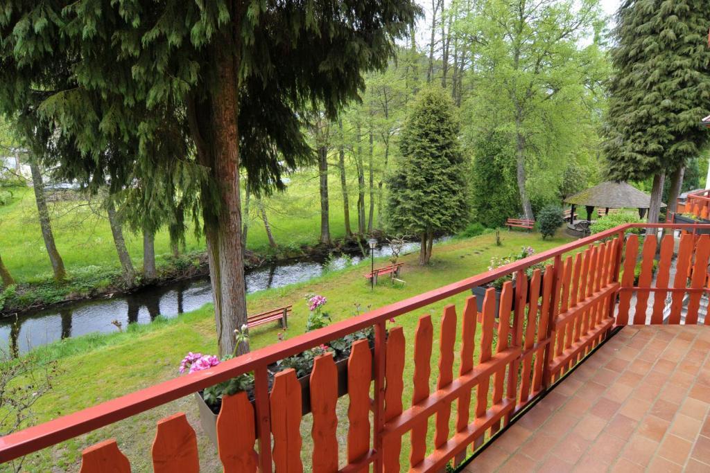 Enz Residenz Hotel Enzklosterle Bilik gambar
